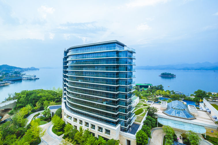 千島湖綠城度假酒店 5號樓湖景親子套房1晚+早餐3份+雙人騎行1小時+尊享旅拍1份