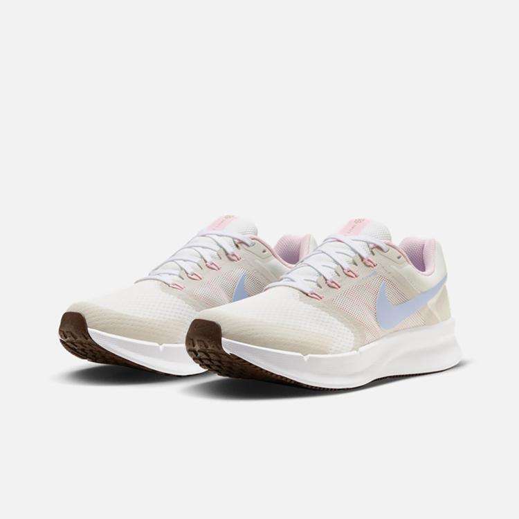 NIKE 耐克 女款運動跑步鞋 FN3448