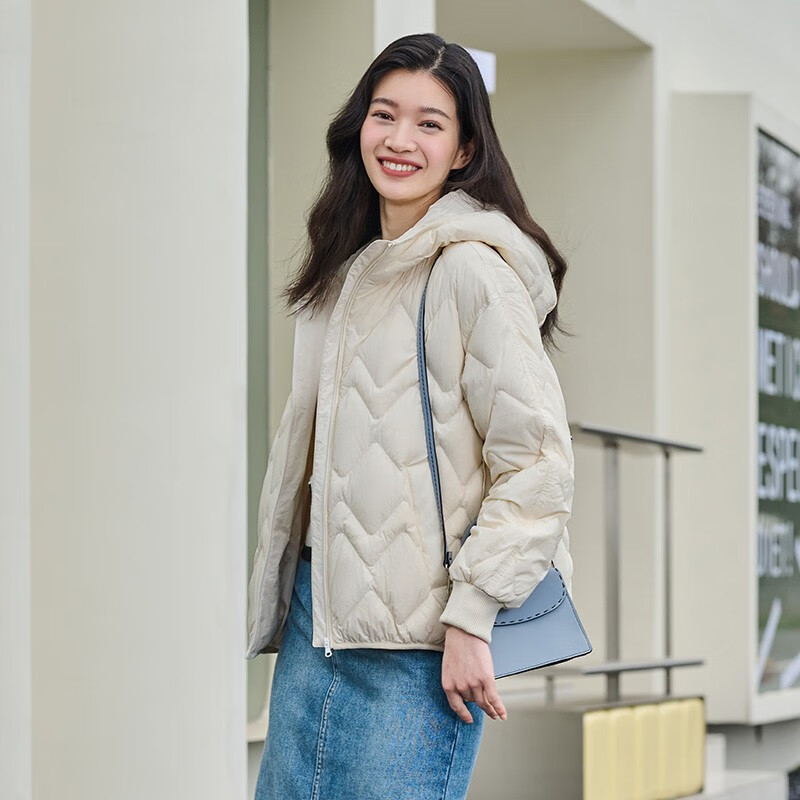 TANBOER 坦博爾 輕薄羽絨服女TD236262 四色可選