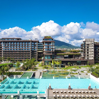 可免費升房！海棠灣的顏值高地，活動超豐富！三亞1 Hotel 海棠灣陽光壹酒店 精選海景客房2-3晚+含2大2小早+下午茶/面食簡餐+旅拍等
