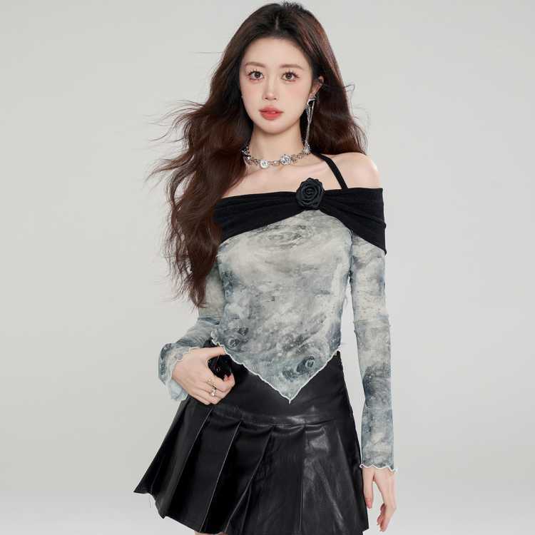 美麗衣櫥 一字肩掛脖 長袖T恤女