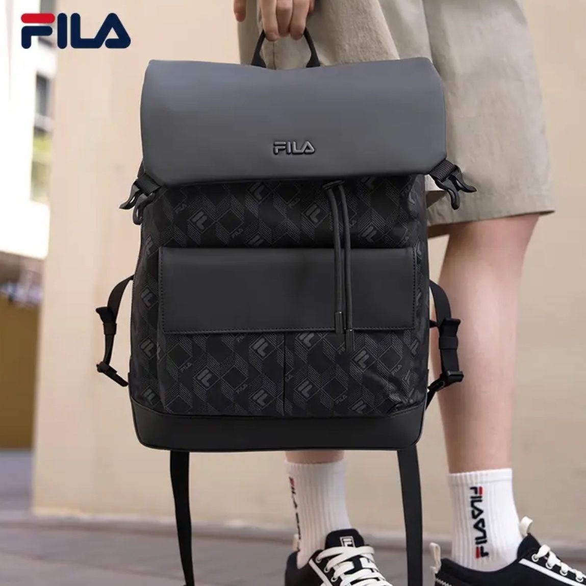 FILA 男士雙肩包 戶外通勤大容量運動背包 商務書包電腦包