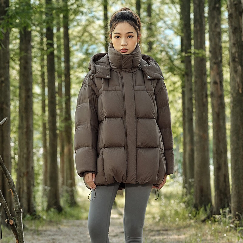 京東PLUS：TANBOER 坦博爾 可脫卸帽短款鵝絨羽絨服 生巧咖 TD236528