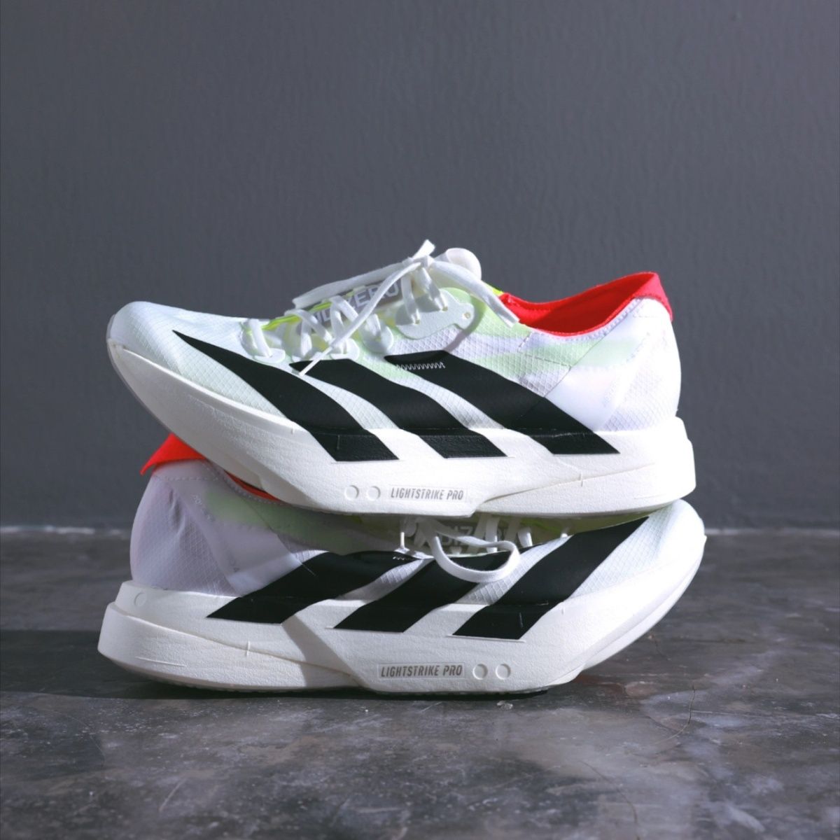 adidas 阿迪達(dá)斯 ADIZERI ADIOS PRO4 通用款跑鞋 JR1163