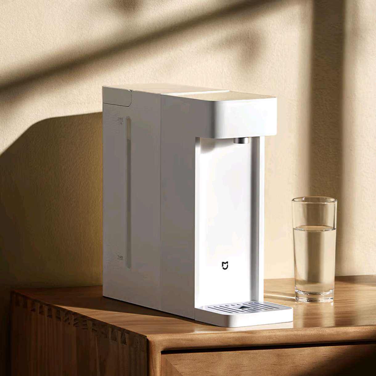 限地區、plus:米家小米 即熱飲水機S1 臺式小型免安裝 3秒速熱 即熱即飲 三擋水溫 1℃調溫 獨立純凈水箱 直飲機