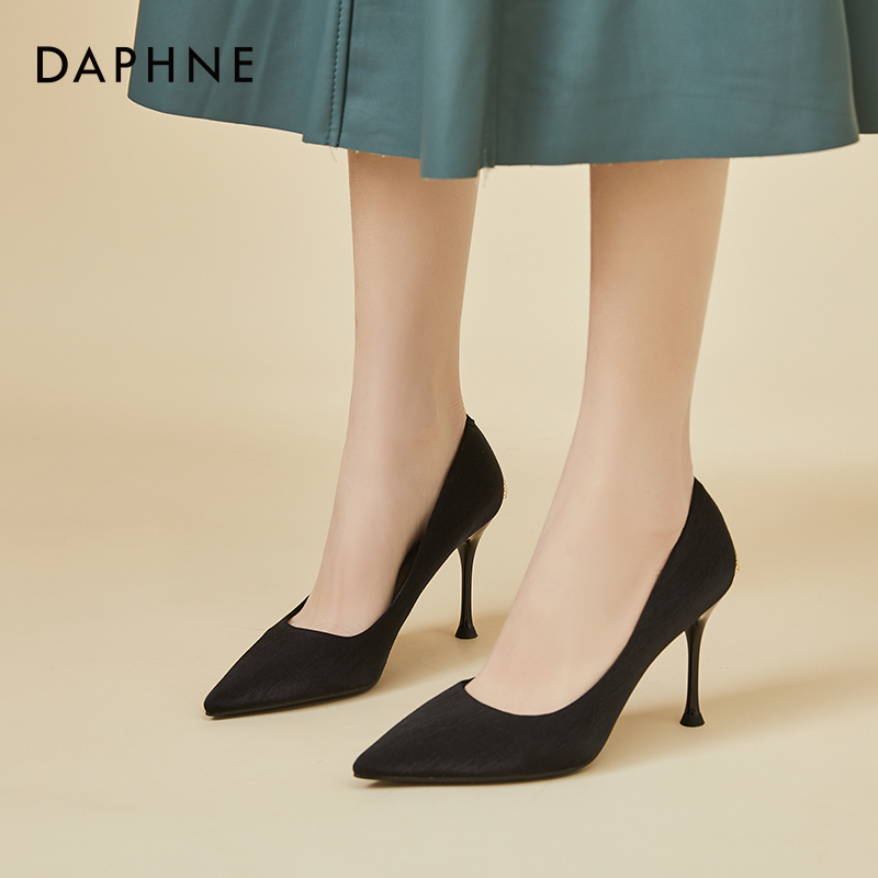 88VIP會員：DAPHNE 達芙妮 細跟高跟鞋女2024新款夏季氣質名媛配裙子小跟女鞋尖頭單鞋