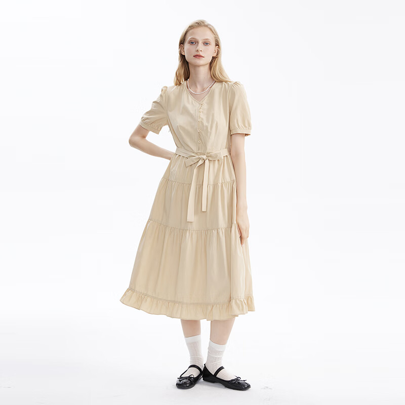PLUS會(huì)員：BASIC HOUSE/百家好 女氣質(zhì)蛋糕裙