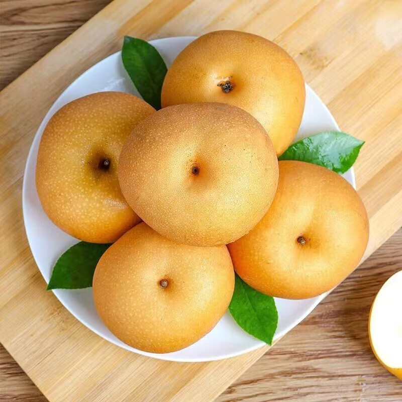 嚴(yán)謹(jǐn) 商超品質(zhì) 正宗山東秋月梨 特大果 5斤裝（4-6個(gè)）